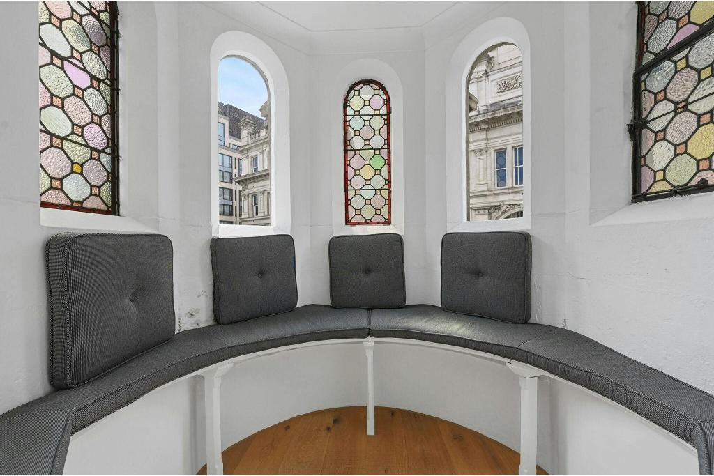 1-3 Gresham St – St Martins House – Office Space for Lease – City of London