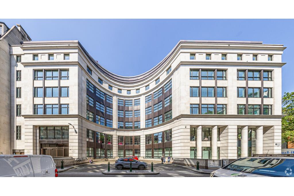 2 Gresham St – Office Space for Lease – City of London EC2V 7QP