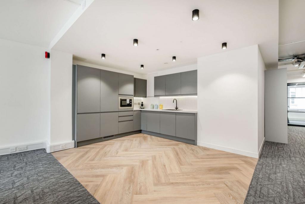 48 Gresham St – Office Space for Lease – City of London EC2V 7AY