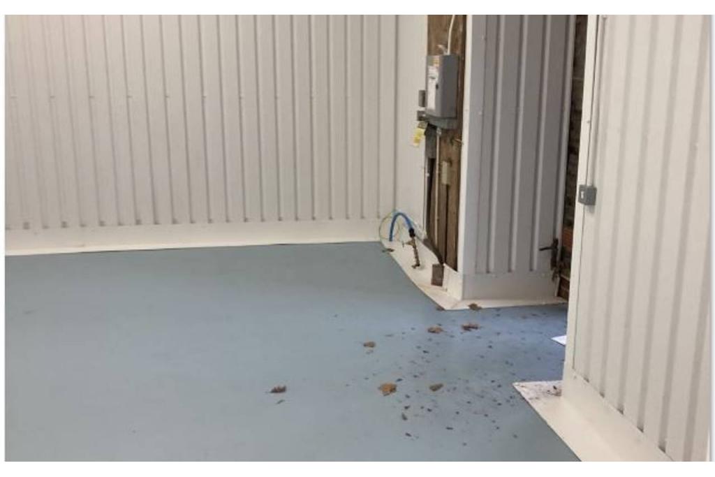 Unit 22 Arch 30 Grant Road – Storage Unit for Lease – Clapham Junction, SW11