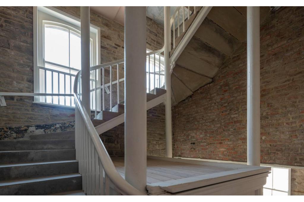 Former Station Building – Office Space – 2,280 sq ft – Mytholmroyd, HX7 5DZ