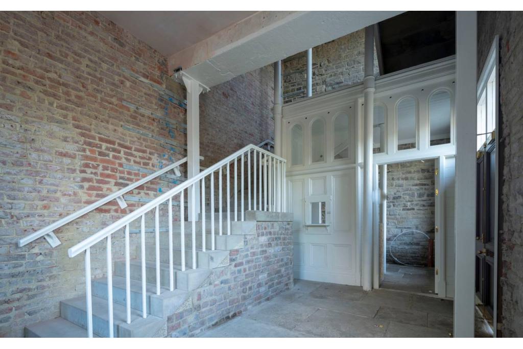 Former Station Building – Office Space – 2,280 sq ft – Mytholmroyd, HX7 5DZ