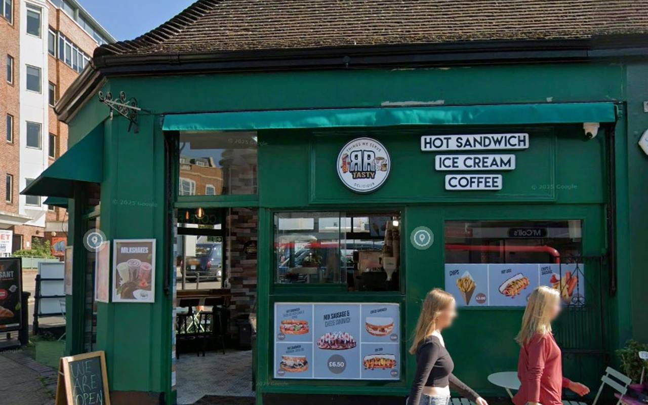 Unit 3 Station Approach, 88 Victoria Road – Retail Space for Lease – Surbiton, KT6 4NS