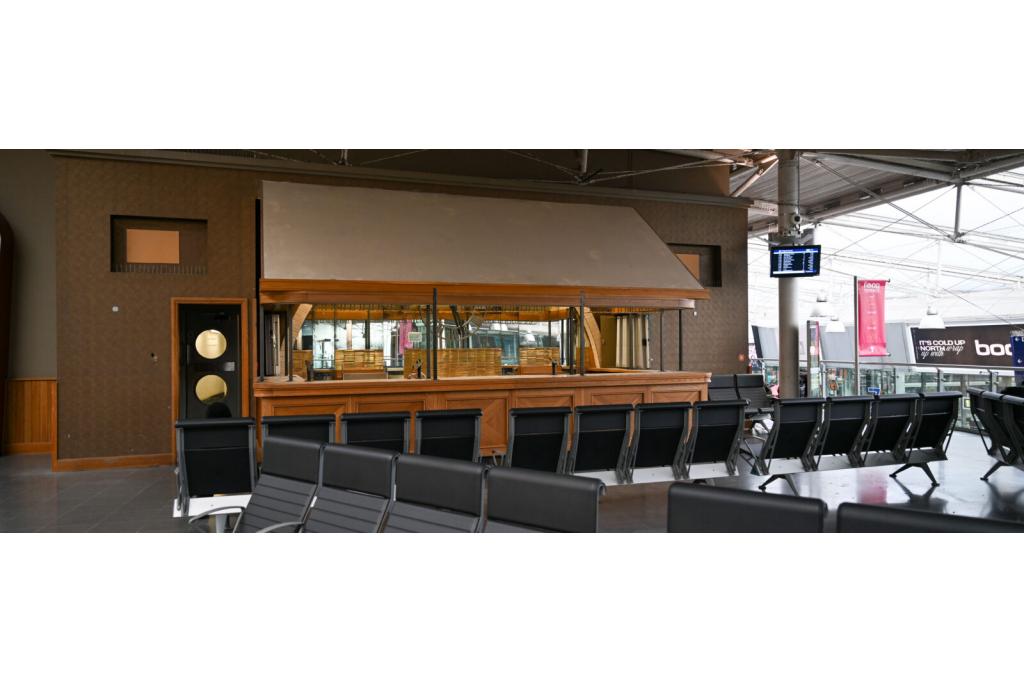 Unit 23 – Fast Food Retail Unit – 1,884 sq ft – Manchester Piccadilly Station, Manchester, UK