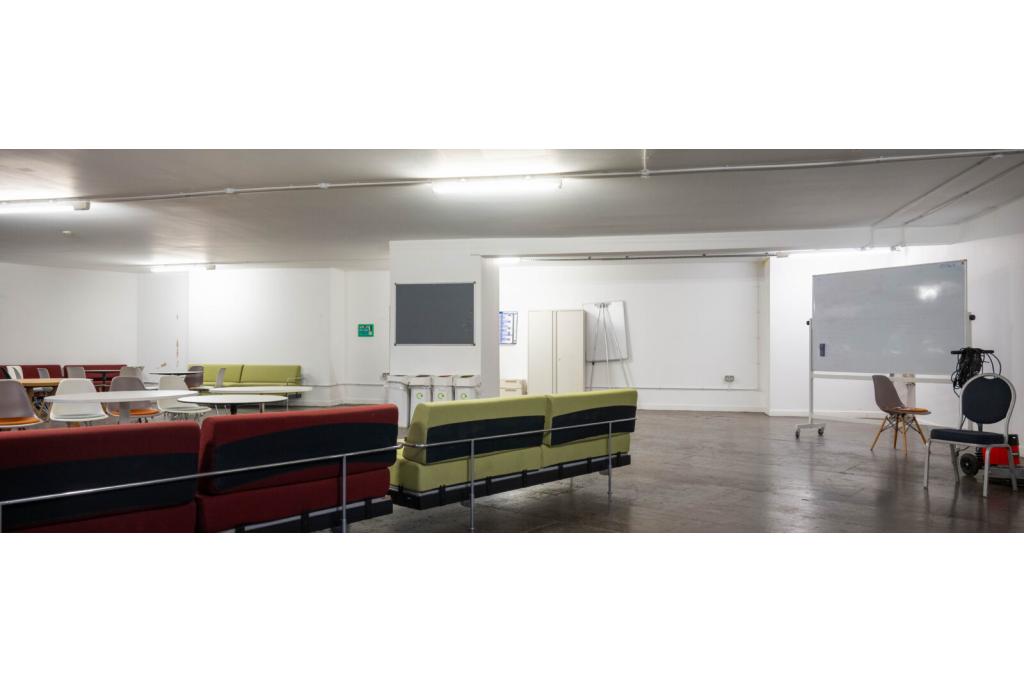 Unit 16 - Glasgow Central Station - Premium Hospitality Space for Lease