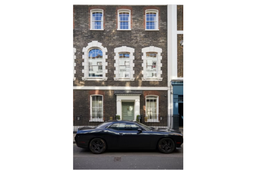 76 Dean Street – Flagship Club and Townhouse – London W1D 3SQ