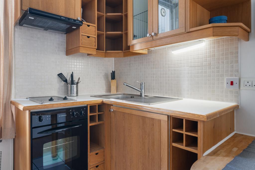 Modern Studio Apartment – Flat 11, Gloucester Street, Pimlico SW1V 2DB