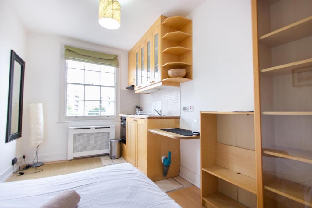 Modern Studio Apartment – Flat 10, Claverton Street, Pimlico SW1V 3AX