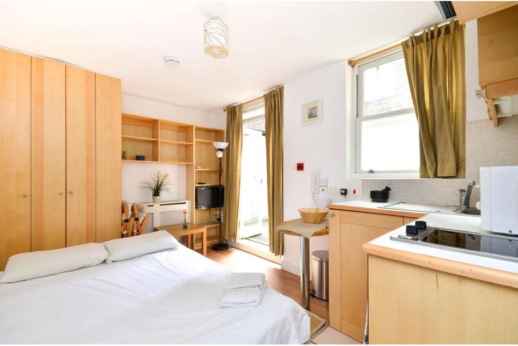 Modern Studio Apartment – Flat 12, Fairholme Road, West Kensington W14 9JZ