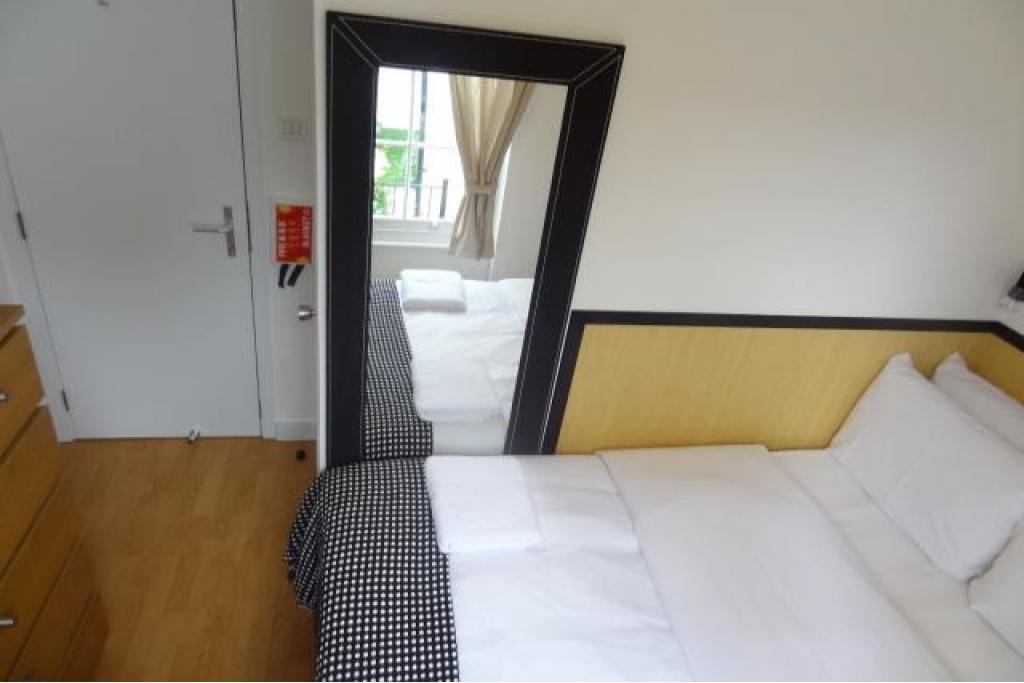 Modern Single Studio – Flat 204, North Gower Street, Euston NW1 2LY