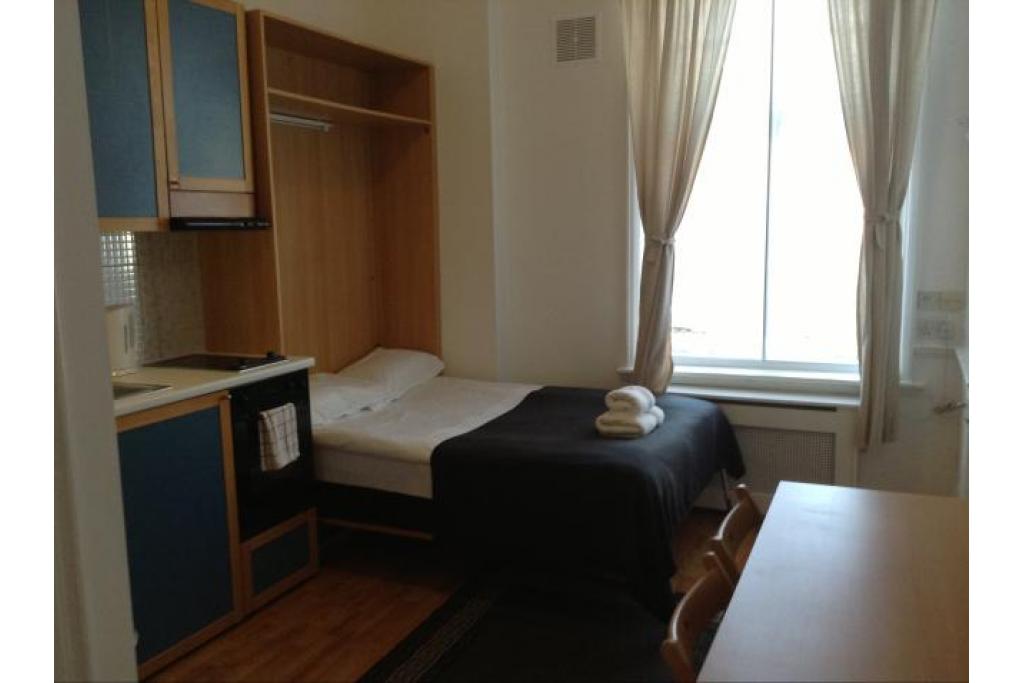 Modern Studio – Flat 214, Fulham Palace Road, Fulham W6 9HH