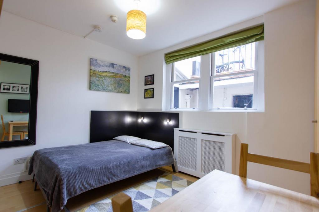 Modern Studio – Flat 16, Claverton Street, Pimlico SW1V 3AX