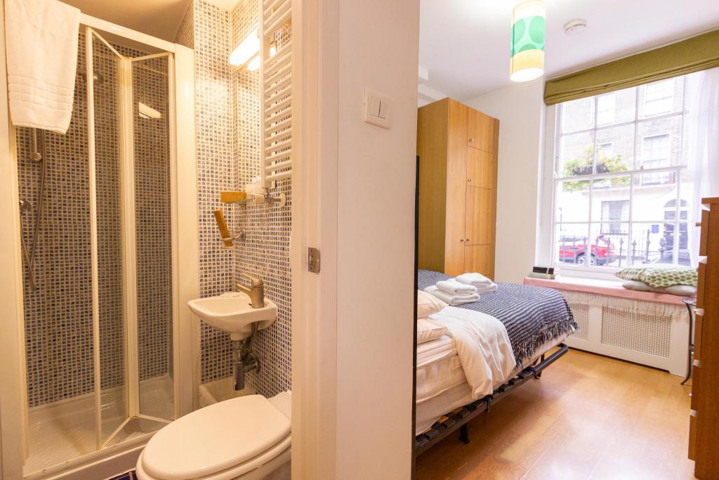 Modern Single Studio – Flat 215, North Gower Street, Euston NW1 2LY