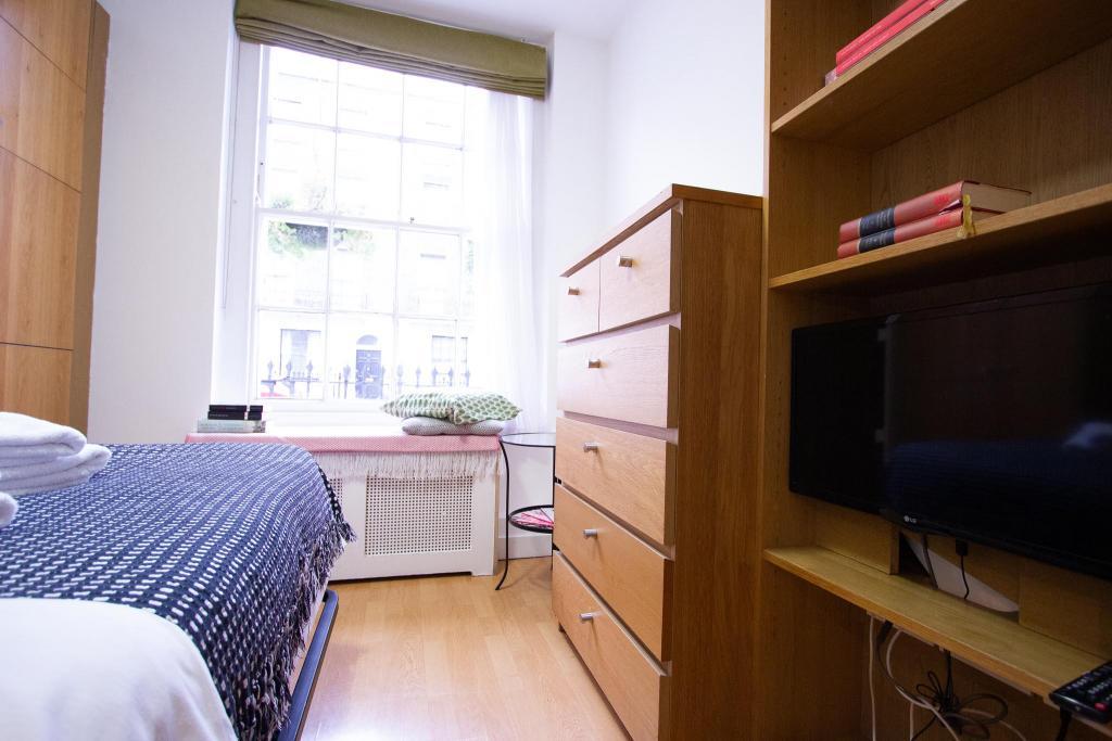 Modern Single Studio – Flat 215, North Gower Street, Euston NW1 2LY