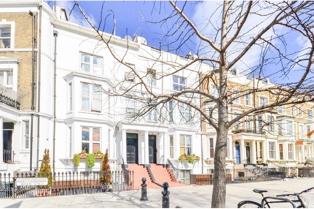 Self-Contained Studio Flat – Flat 03, West Cromwell Road, Earls Court SW5 9QL