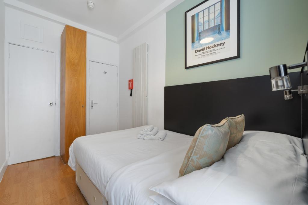 Modern Studio Flat – Flat 216, North Gower Street, Euston NW1 2LY