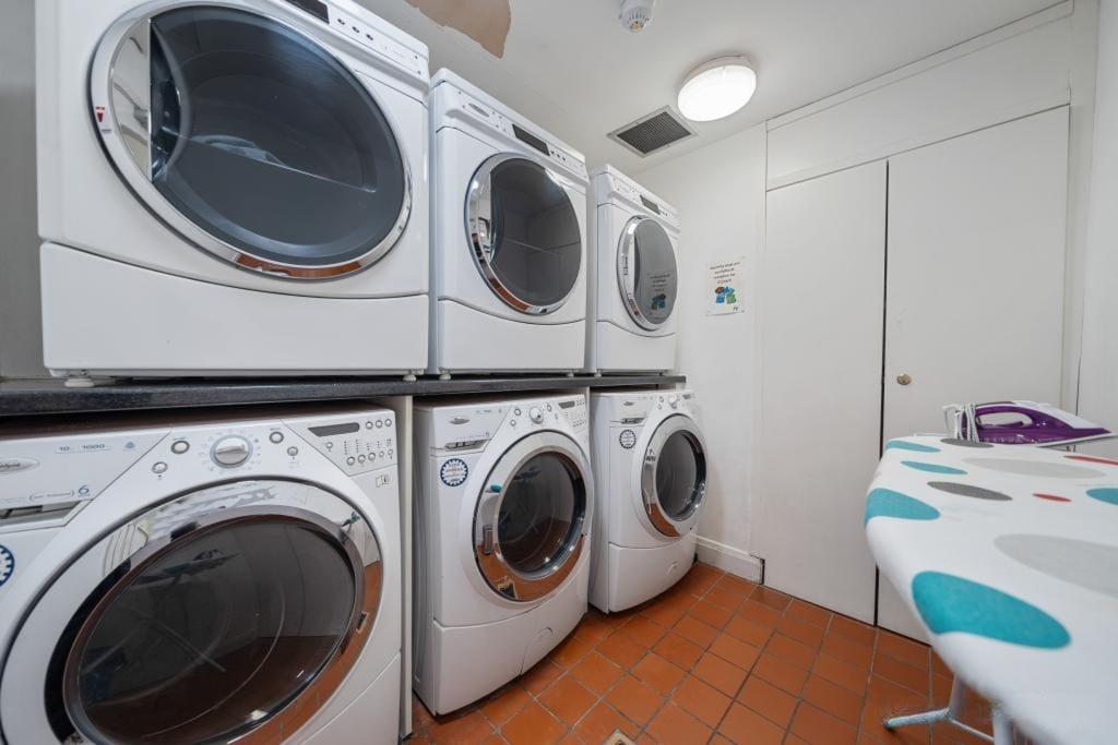 Modern Studio Flat – Flat 216, North Gower Street, Euston NW1 2LY