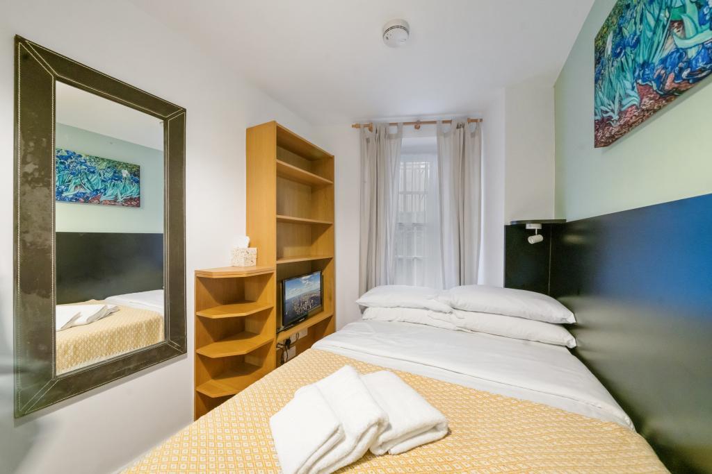 Modern Studio Apartment – Flat 01, Cartwright Gardens, Bloomsbury WC1H 9EH