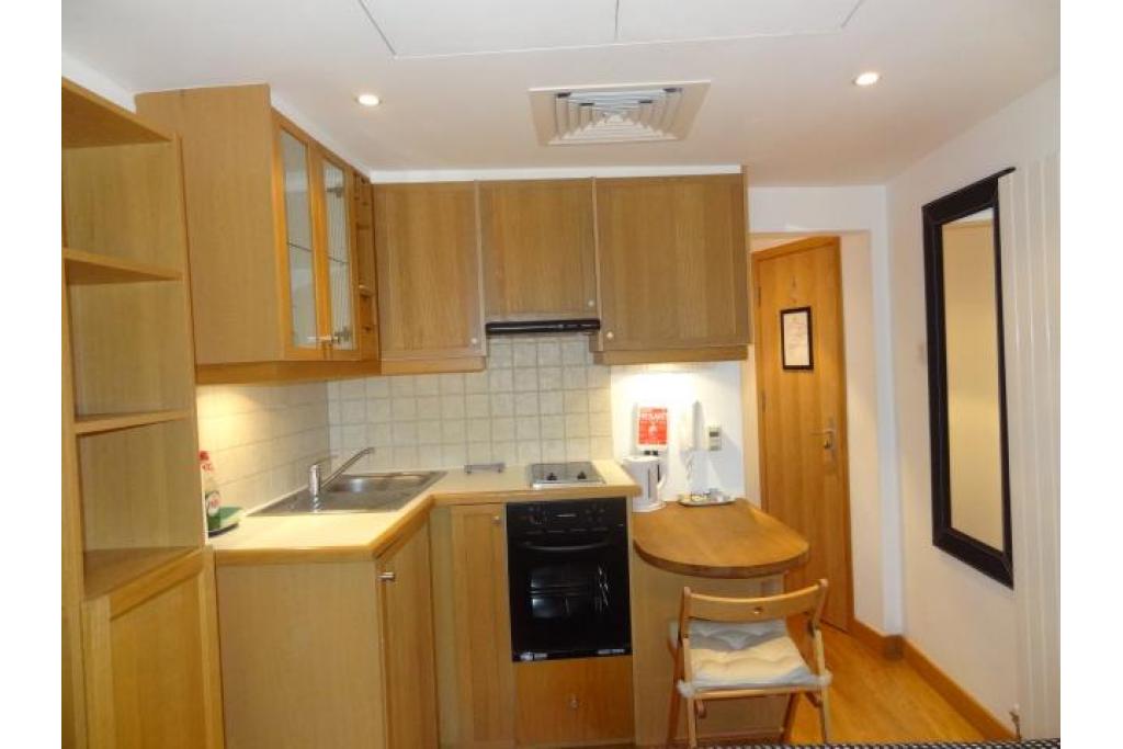 Modern Studio Apartment – Flat 25, Cartwright Gardens, Bloomsbury