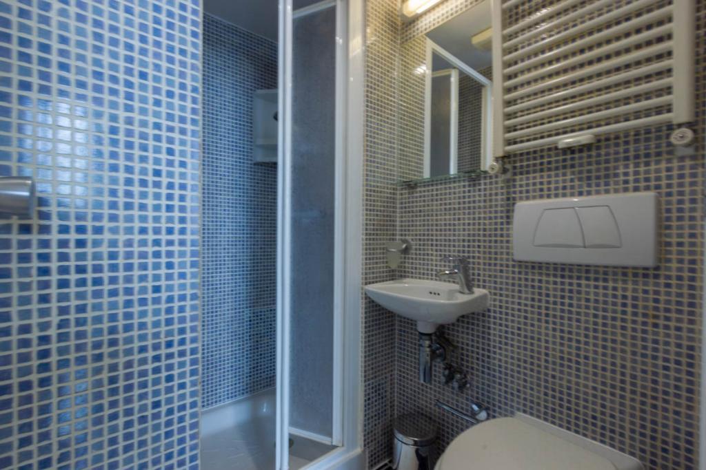 Modern Studio Apartment – Flat 01, Belgrave Road, Pimlico SW1V 2BL