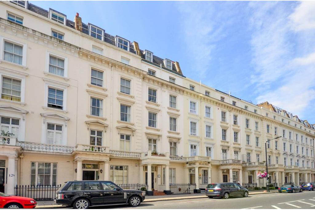 Modern Spacious Studio Apartment – Flat 03, Belgrave Road