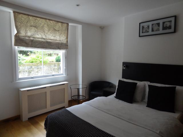 Modern Studio Apartment – Flat 02, Cartwright Gardens, Bloomsbury WC1H 9EH