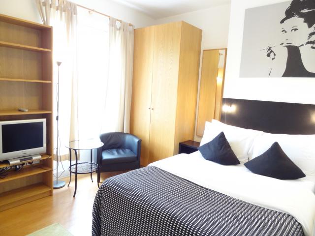 Modern Studio Apartment – Flat 22, Cartwright Gardens, Bloomsbury WC1H 9EH