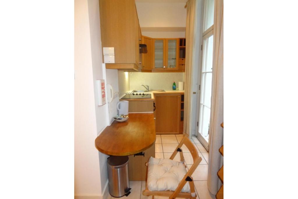 Modern Studio Apartment – Flat 10, Cartwright Gardens, Bloomsbury WC1H 9EH