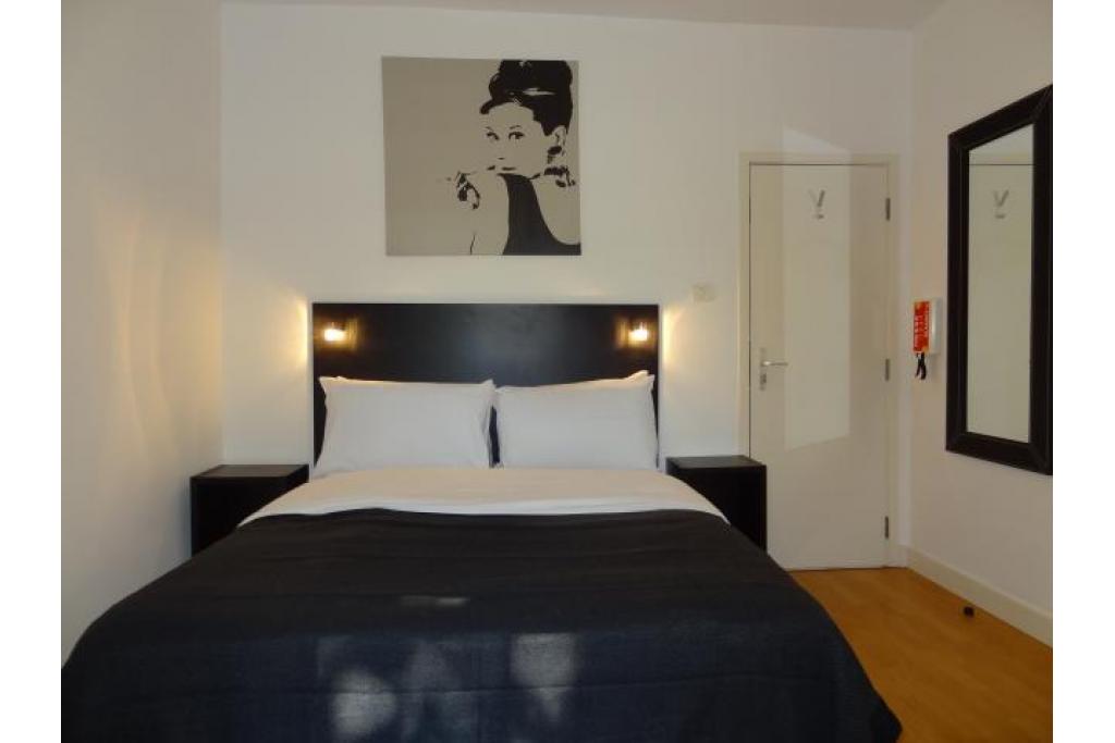 Modern Studio Apartment – Flat 22, Cartwright Gardens, Bloomsbury WC1H 9EH