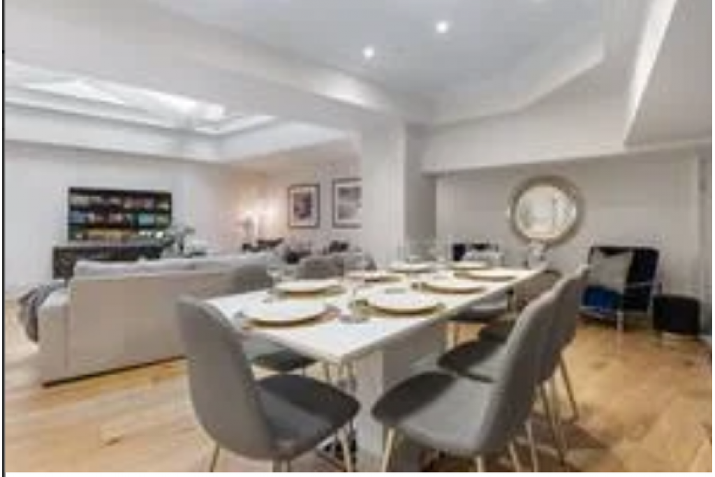 Elegant 3-Bedroom Maisonette with Park Views - Serviced Accommodation Mayfair