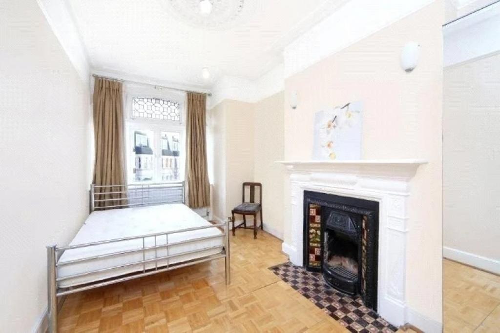 Alexandra Mansions, 75 Stanlake Road, Shepherds Bush, London, W12 £3,100,000 Freehold