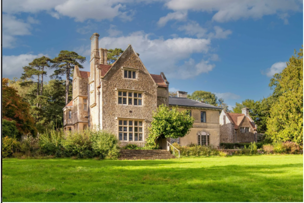 Cleeve Manor House – Wiltshire Holiday Cottages near Bath & Bristol