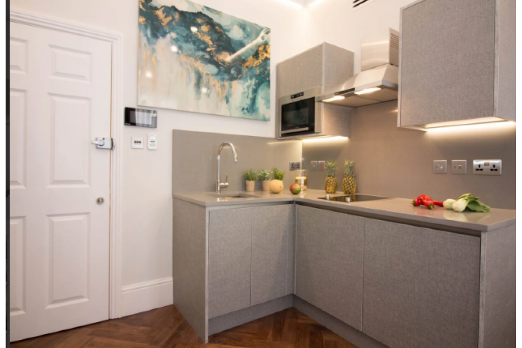 Baker Street Serviced Apartments – Luxury Self-Catering Accommodation