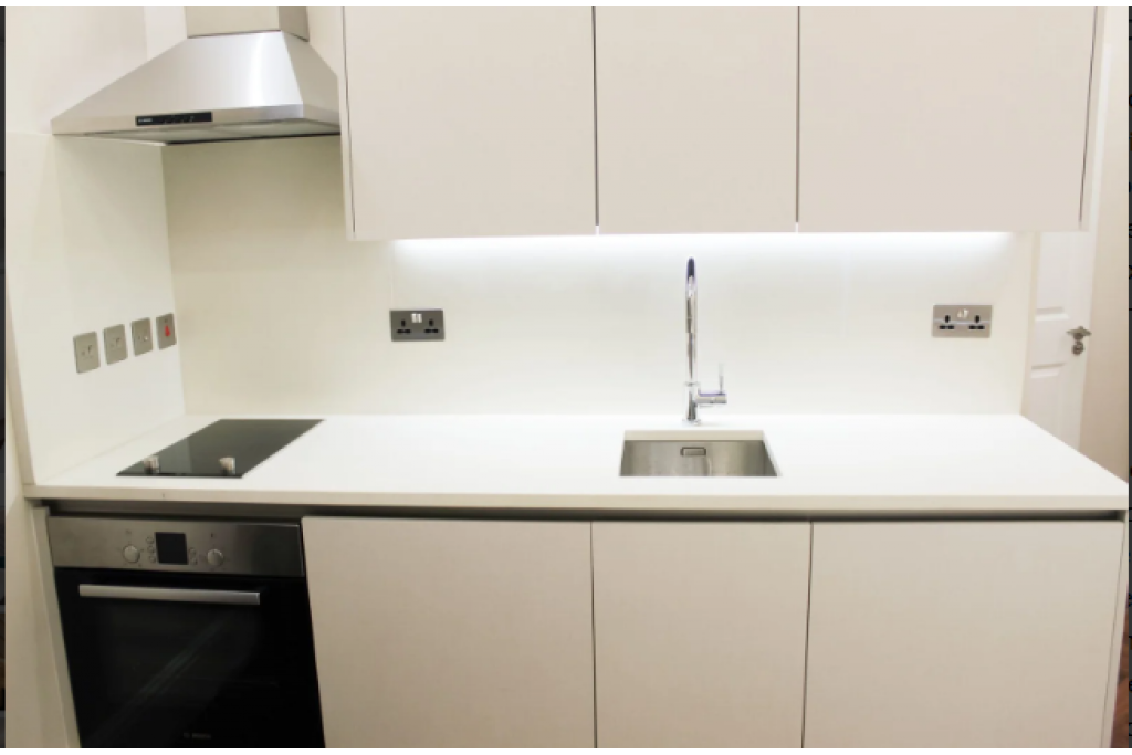 Baker Street Serviced Apartments – Luxury Self-Catering Accommodation