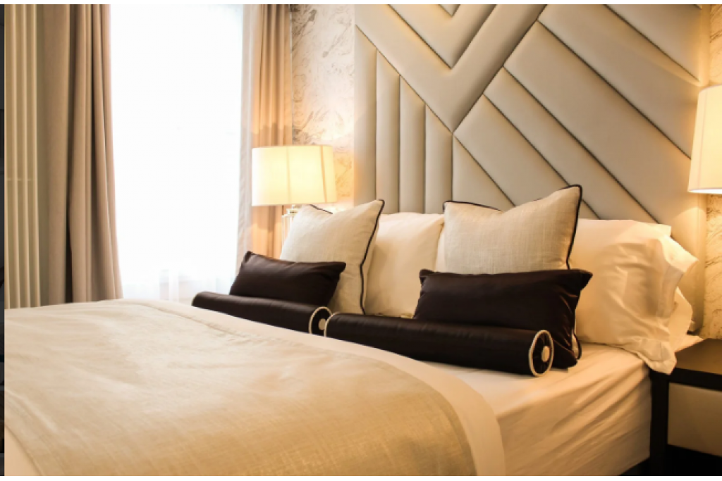 Baker Street Serviced Apartments – Luxury Self-Catering Accommodation