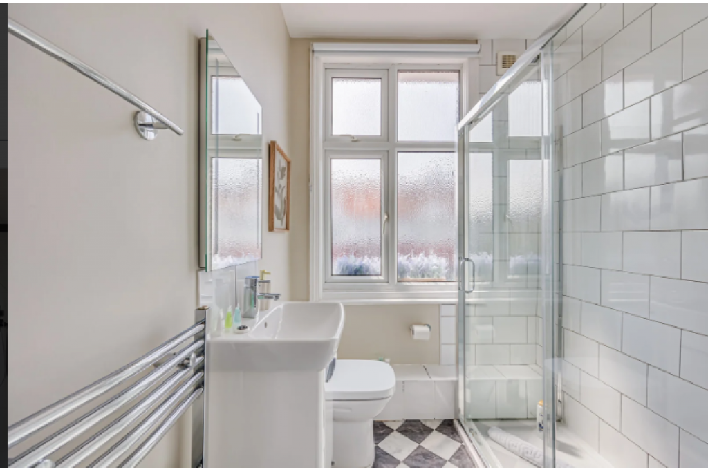 Rannoch Road Apartment – Hammersmith Accommodation