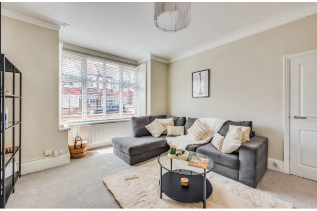 Rannoch Road Apartment – Hammersmith Accommodation