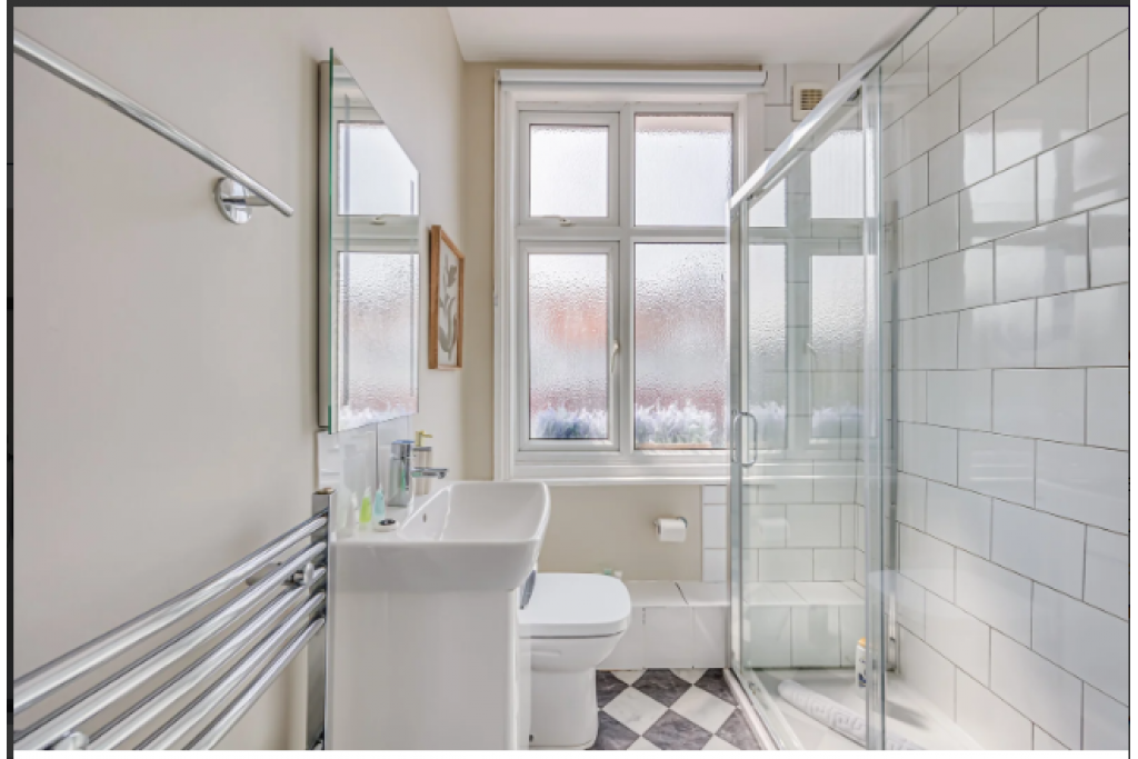 Rannoch Road Apartment – Hammersmith Accommodation