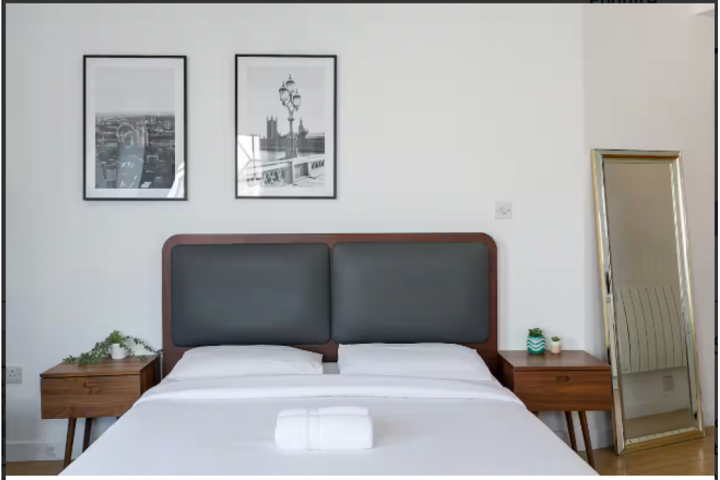 Group Accommodation Soho: Spacious, Central Living at Vernon House