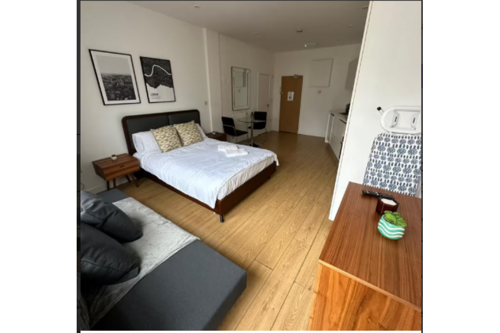 Corporate Accommodation in Soho – Stay Central, Stylish, and Connected