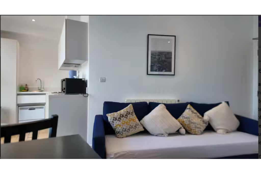 Shaftesbury Avenue Serviced Apartment – Stylish Short Term Apartments in Soho