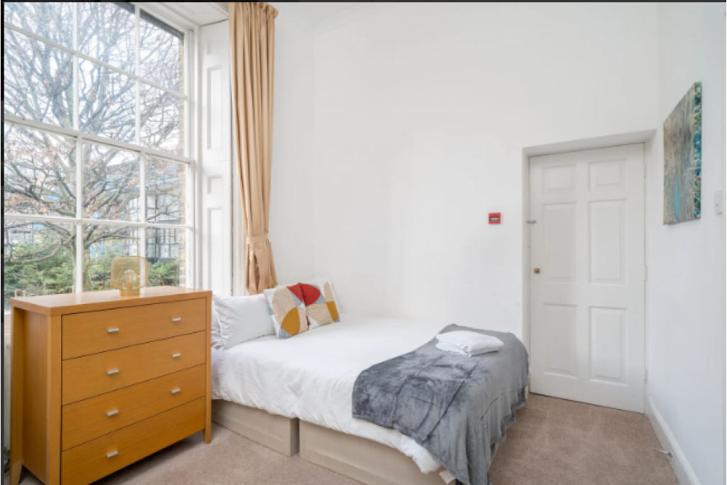 Modern Short Let Apartments Near London ExCel