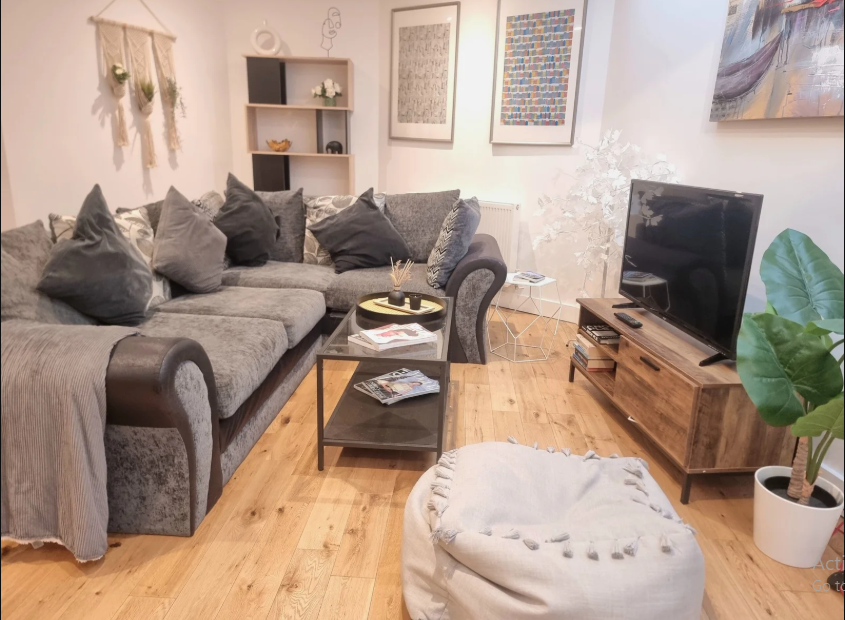 London Bridge Serviced Apartment – Large Duplex Flat