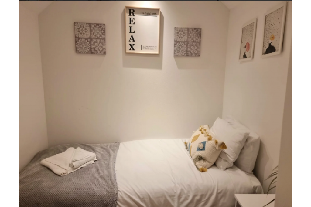 London Bridge Serviced Apartment – Large Duplex Flat