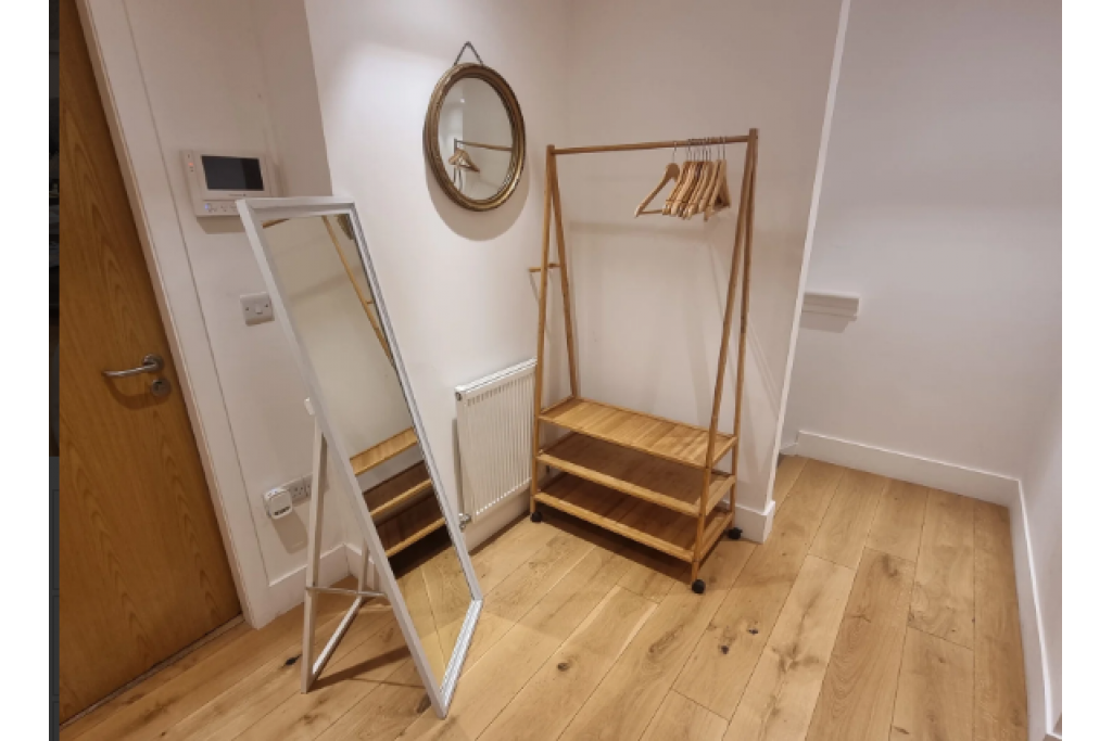 London Bridge Serviced Apartment – Large Duplex Flat