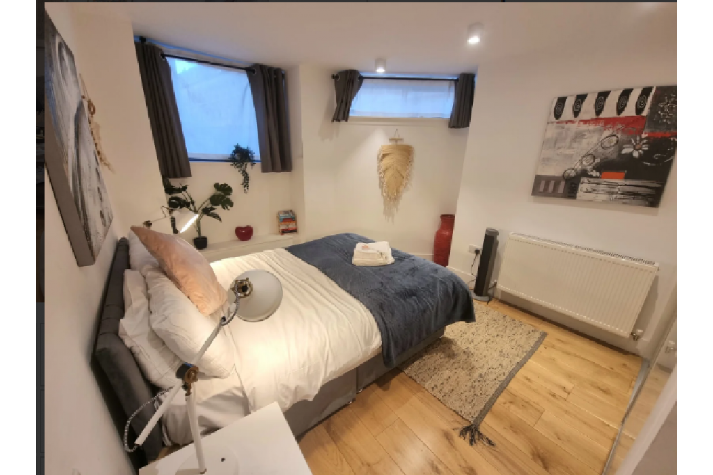 London Bridge Serviced Apartment – Large Duplex Flat