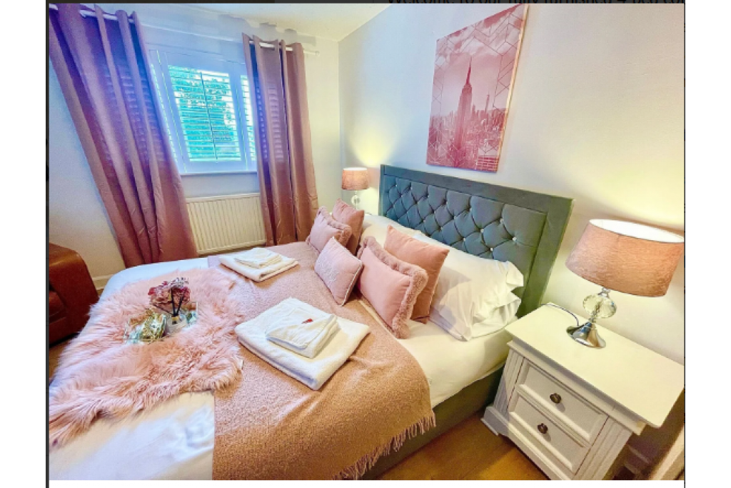 Accommodation Gloucestershire – 4-Bed Holiday Cottage for Short Lets and Extended Stays