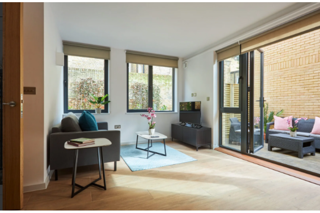 Short-Lets Accommodation – Hammersmith Mews Southerton London