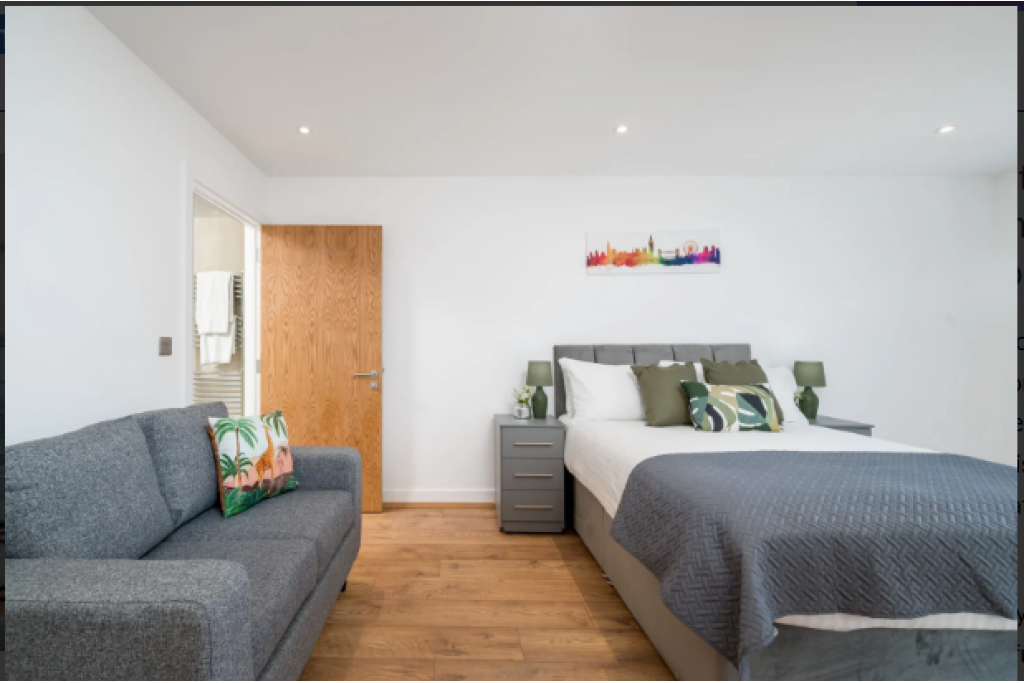 Fully Furnished Holiday Apartments in Greenwich – Main Sail House