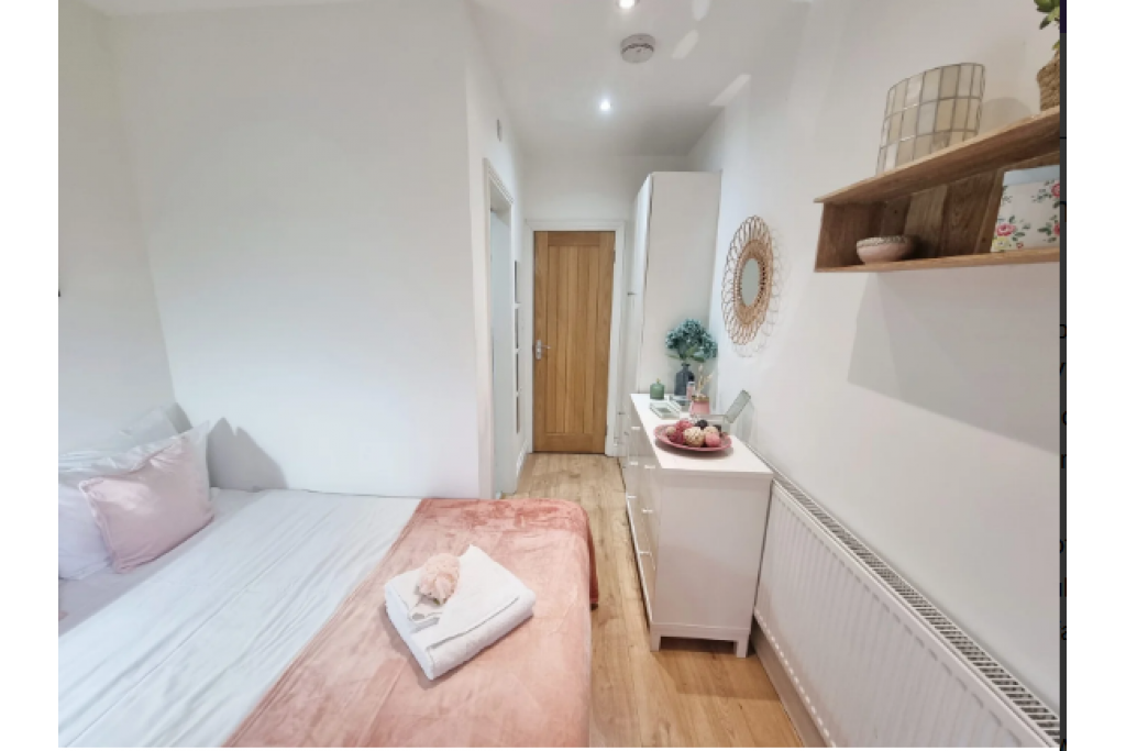 Family Accommodation London – Loampit Hill Apartment